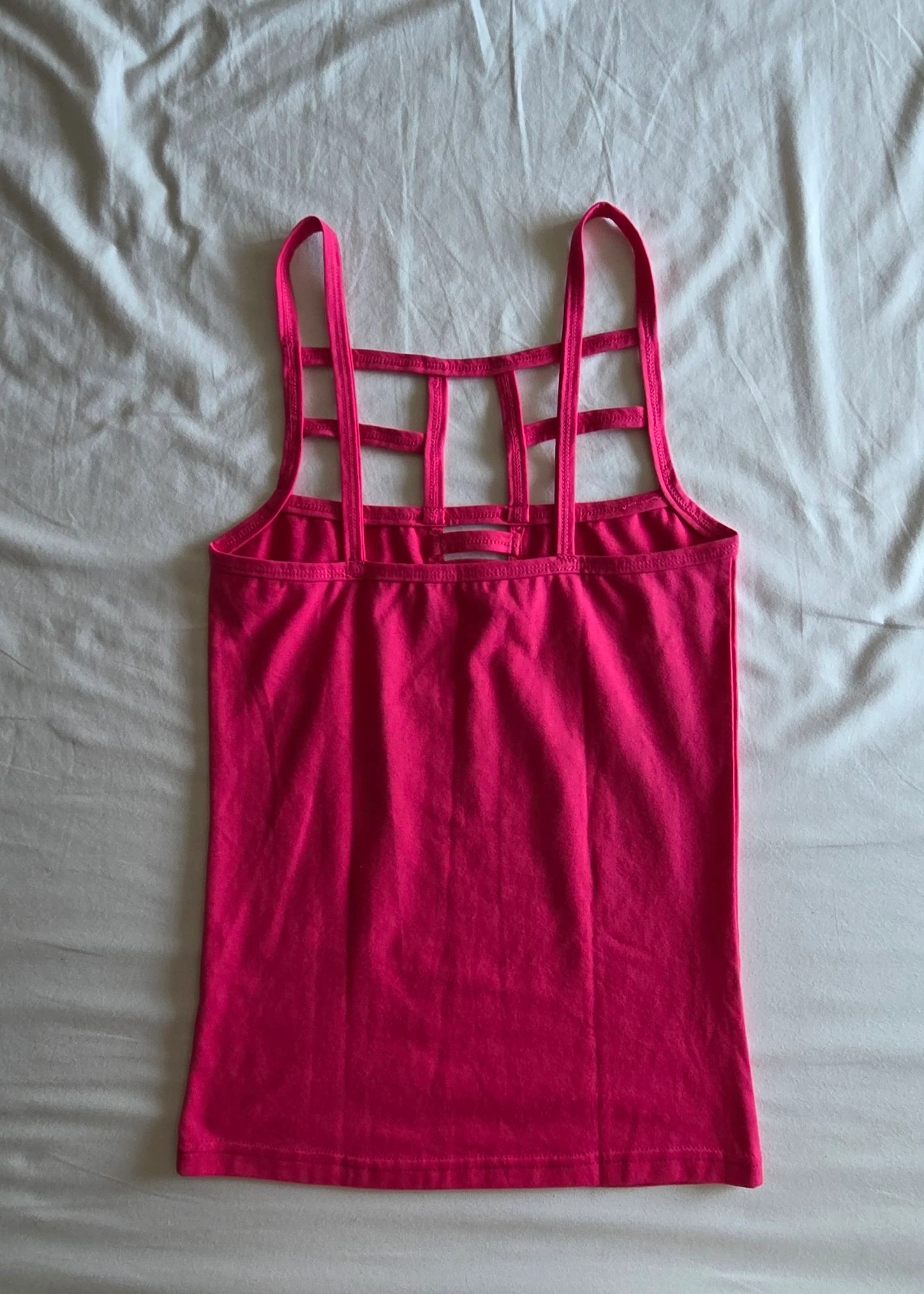 Débardeur rosa fuchsia S 36 top agujereado con tirantes y correas – photo 3